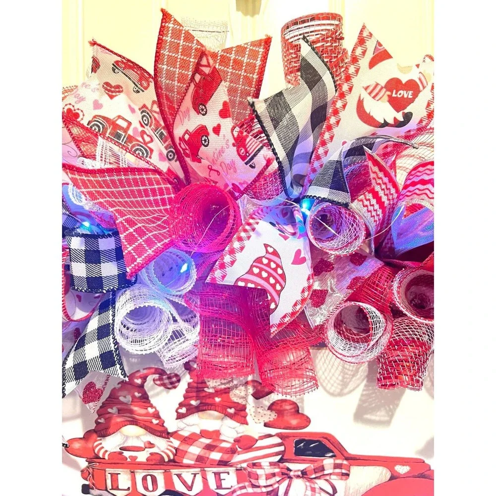 Handmade Valentine’s Gnome LOVE Truck Ribbon Prelit Wreath 22 ins LED W14